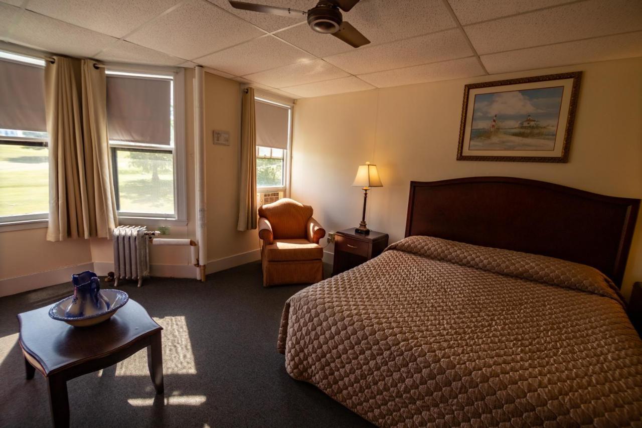 The Presidential Inn At Poland Spring Resort Екстер'єр фото